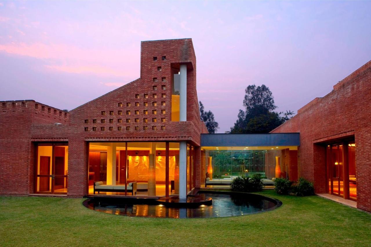 The Westin Sohna Resort & Spa Gurgaon Exterior foto